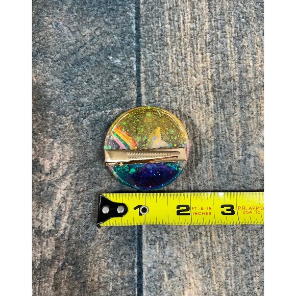 Twin Clips Handmade Dolphin Bubble Aquarium Hair Clip! - Picture 4 of 4